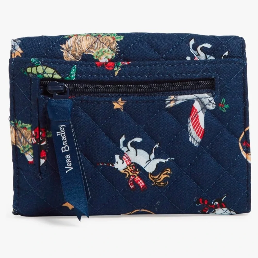 Vera Bradley Cotton Riley Compact Wallet In Snow Globes Motif - Picture 3 of 4